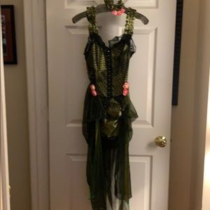 Saloon girl Halloween costume